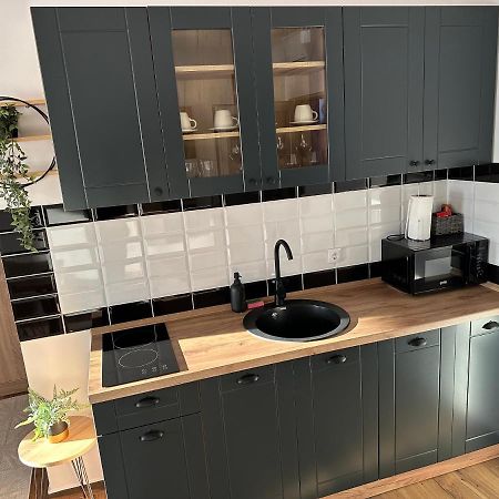 Sky Lux Apartmani Surčin Buitenkant foto